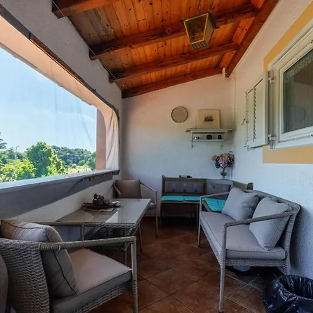 Apartament Zoky *